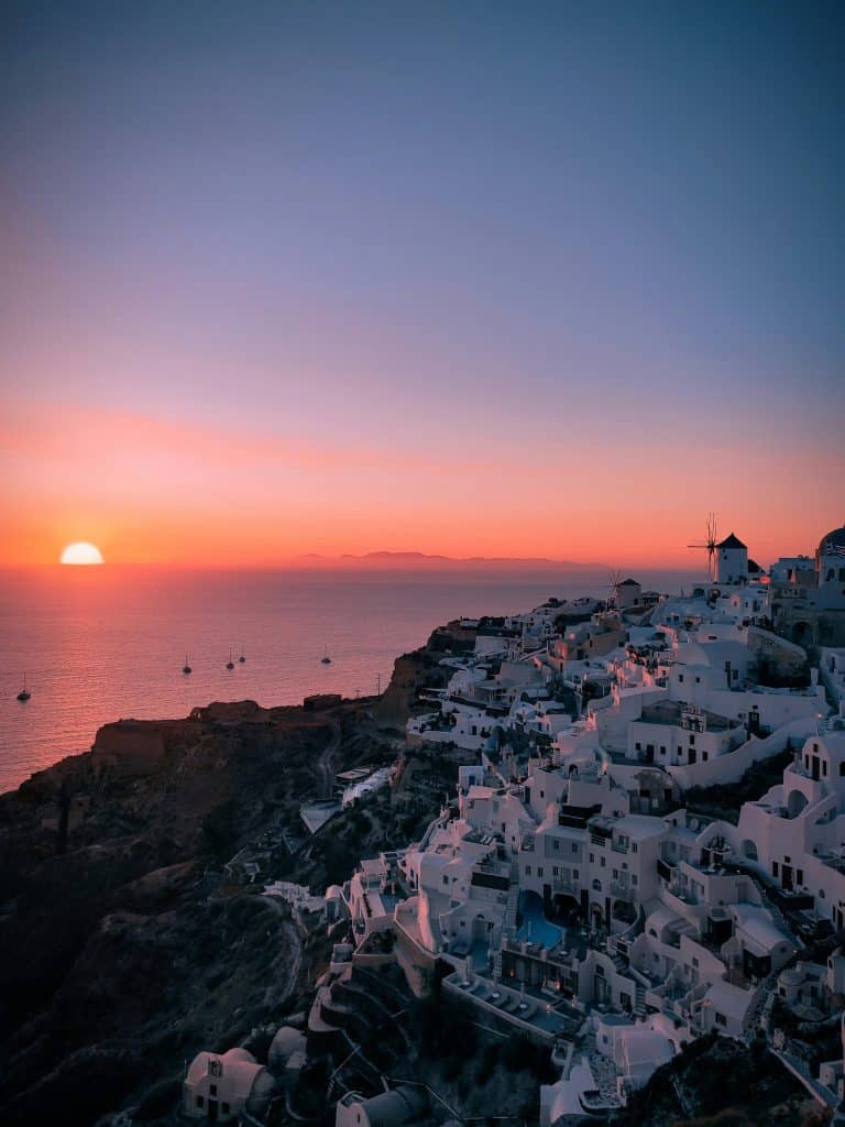 Best Santorini Sunset Cruises For Every Budget 